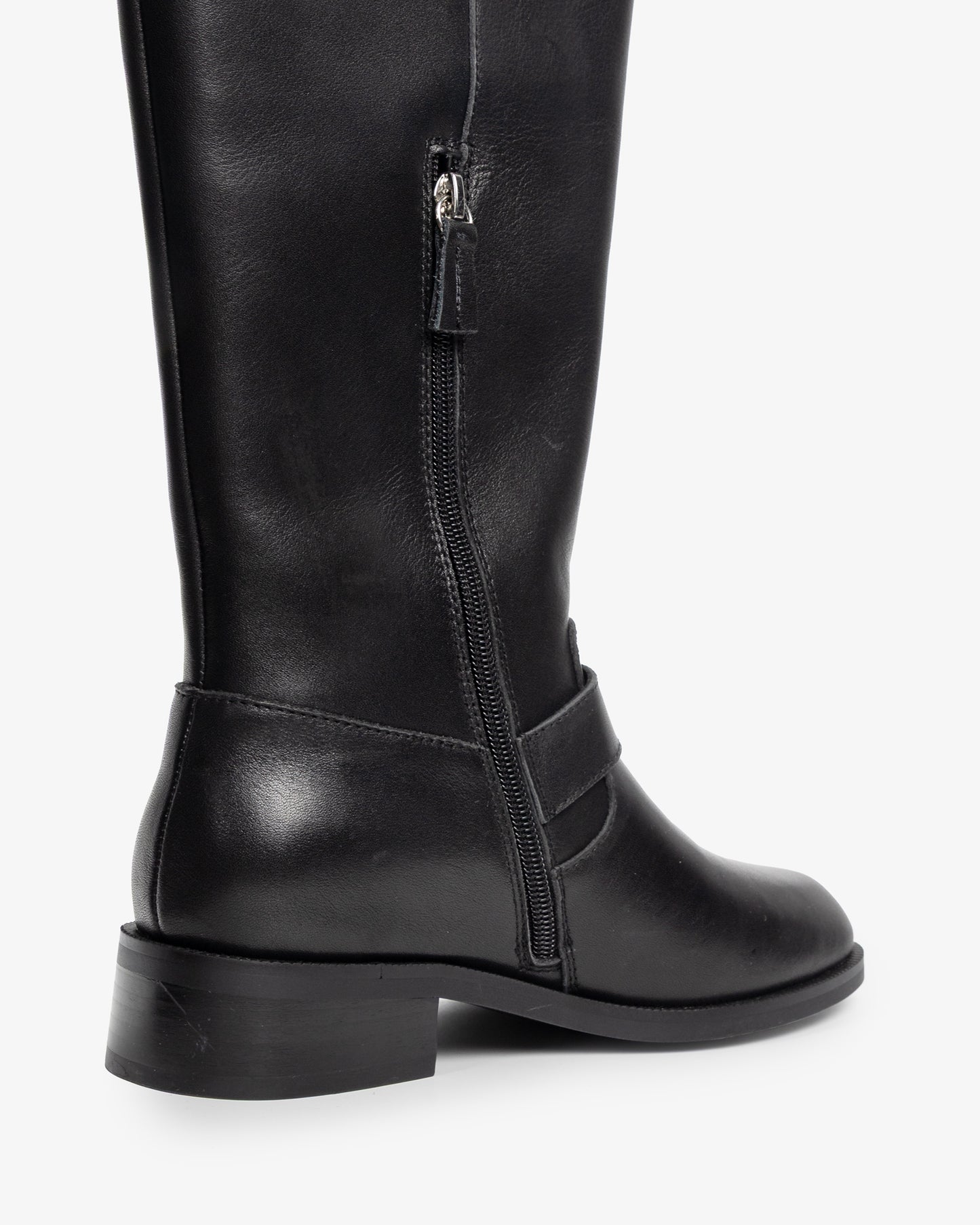 Bota Alta de Piel Negra kiliman