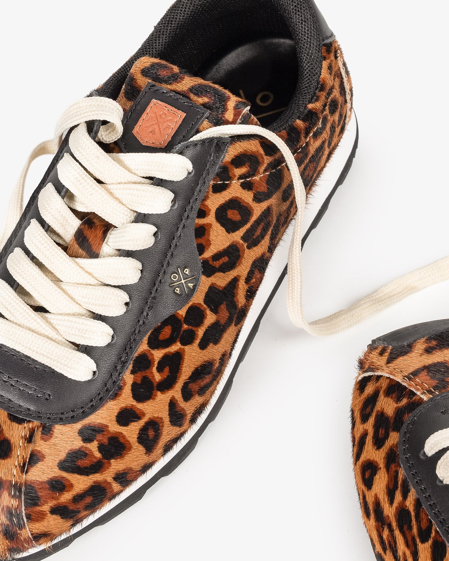 Zapatilla Kira Leopardo