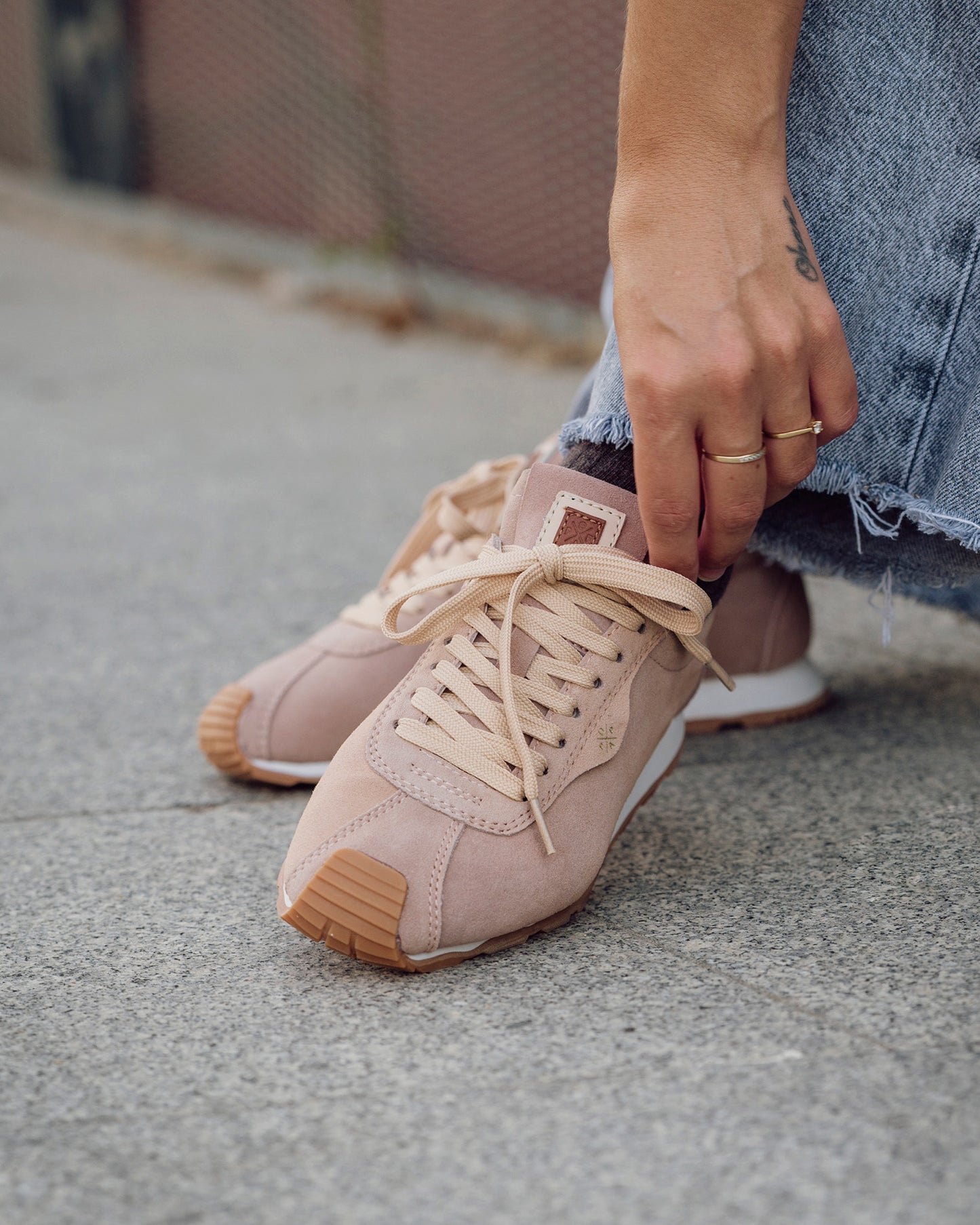 Zapatilla Kira Serraje Rosa