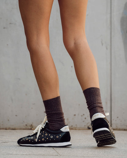 Zapatilla Inara Tachuelas Negro